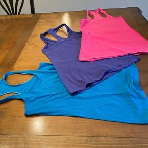 Lululemon racerback tanks - size 6